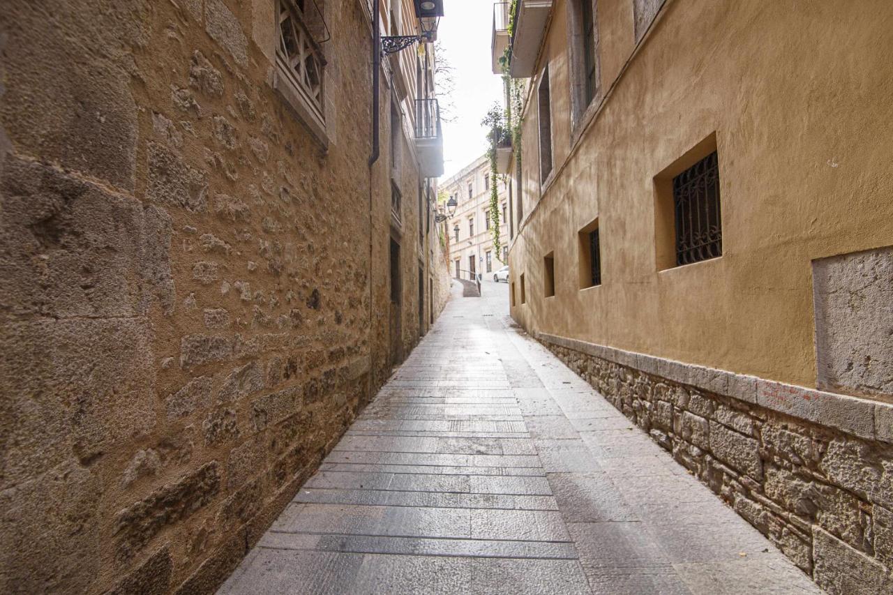 Apartamento Tr Auriga En El Barri Vell Girona Kültér fotó